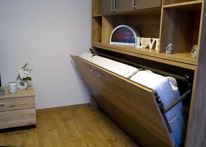 24 Modern & Gemuetlich * Dessau-Rosslau